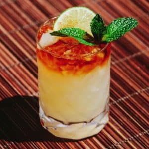 cocktail mai tai